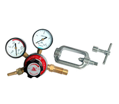 沈陽銷售上海牌乙炔減壓器YQE-213